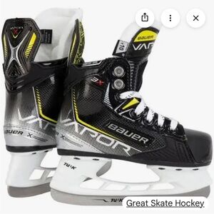 Bauer 3X Vapor Black and White Skates with Yellow Accents youth
